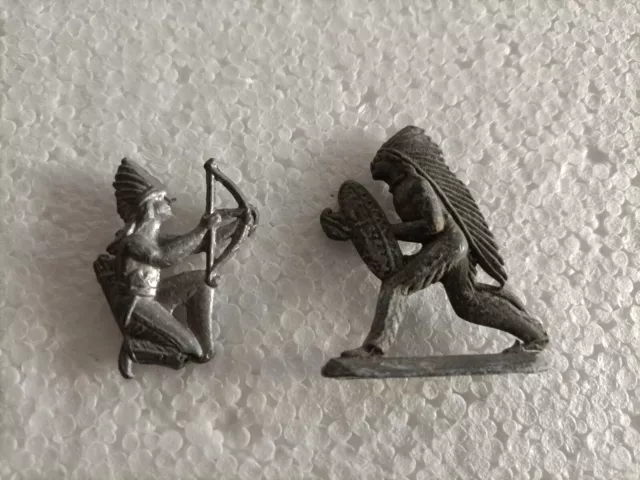 Figurines en Plomb Indiens , Starlux ou Autre