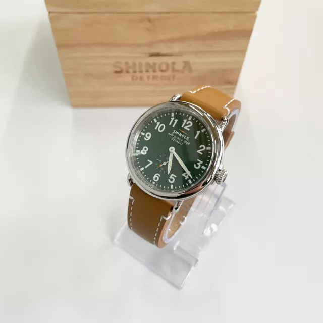 Shinola Runwell 41 mm green dial with brown leather strap quartz men's watch