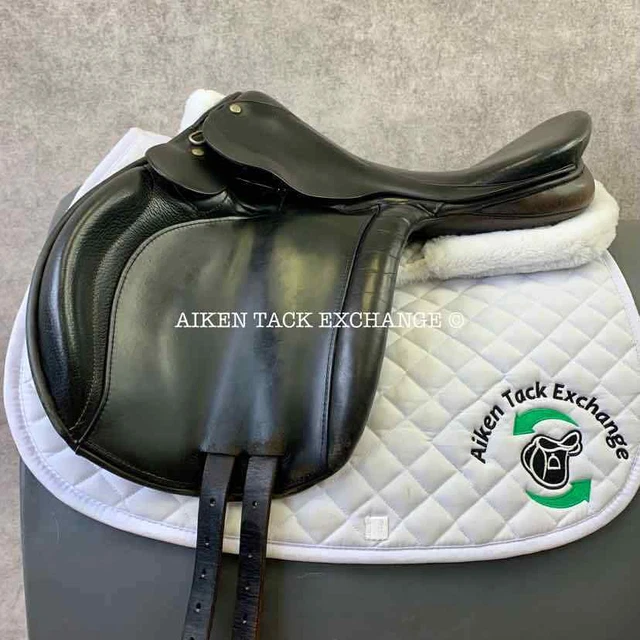 Berney Brothers Olympic Monoflap Close Contact Jump Saddle Berney Brothers Olympic Monoflap Close Contact Jump Saddle