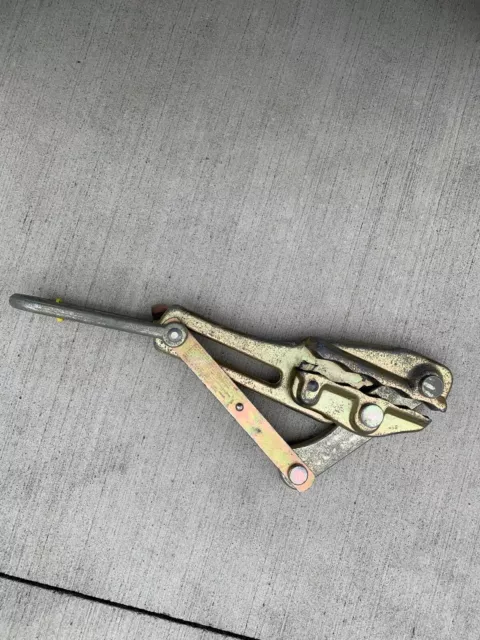 Klein Tools 1659-50 Chicago Grip for PVC-Covered Conductors .79-1.01…..Excellent