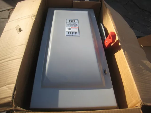 Siemens HNF263 Non-Fusible Safety Switch / Disconnect 100A 600V - Out of box uni