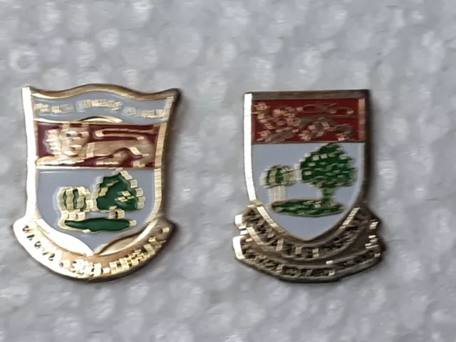 PEI 2 Different Lapel Pins Crest Province of Prince Edward Island Canada