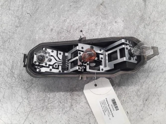 Phares Arrière Droit Pour Renault Twingo 2 Phase 2 - 1.5 DCI - Occasion En Bon état