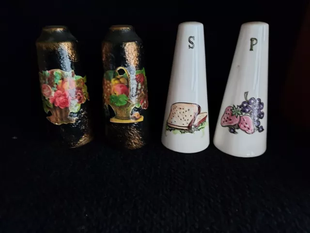 https://www.picclickimg.com/Qj4AAOSwMaphCNRc/Vintage-Salt-and-Pepper-Shakers.webp