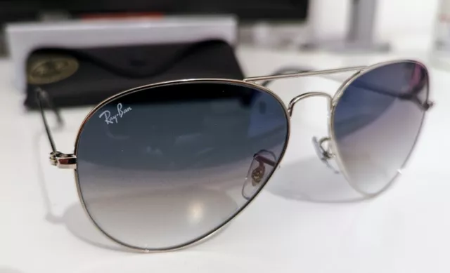 Ray-Ban Aviator Sunglasses Silver Frames Blue Gradient Lenses 58mm Unisex