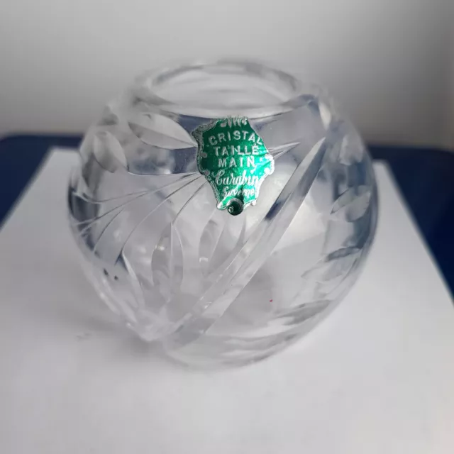 petit vase boule en cristal