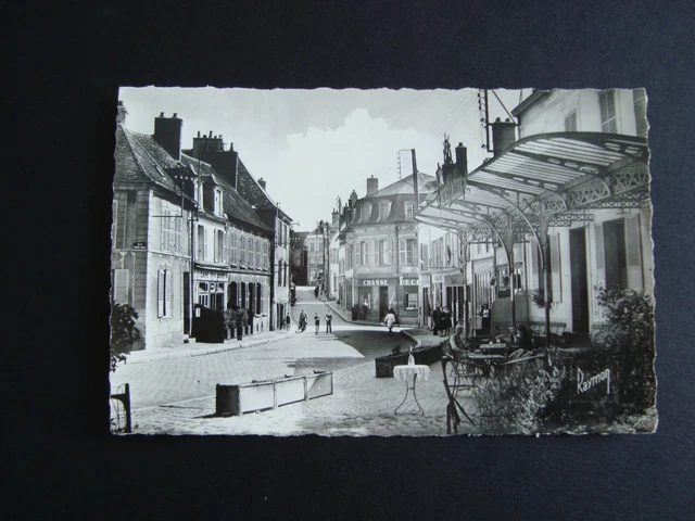 CPA - (10 - Dawn) - Nogent-sur-Seine - La Rue des Ponts - 1957