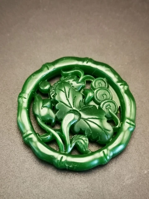 Chinese Natural A Hetian Green Jade Hand Engraving Goldfish Pendant Sd4