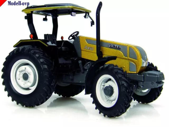 Valtra A850 Gold Limited Edition Universal Hobbies 4011 .  1:32