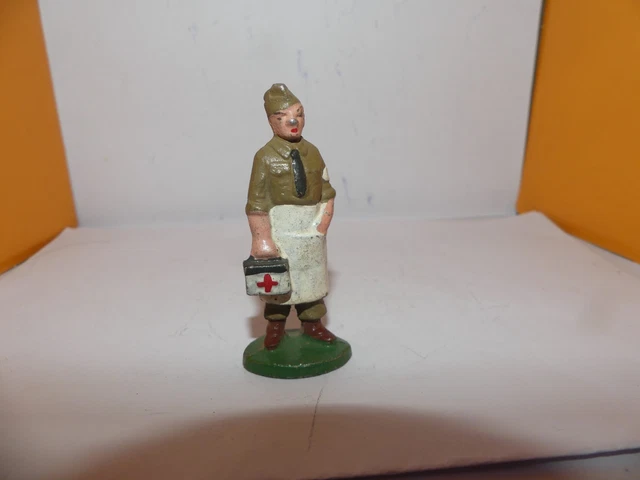 Figurine Vintage QUIRALU « Brancardier - Infirmier » - Pièce De Collection D'occasion