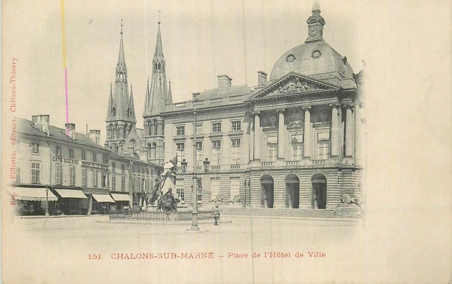51 Chalons-Sur-Marne Place Hotel De Ville