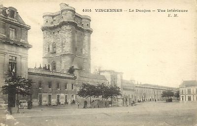 VINCENNES-Le Donjon-Vue intérieure CPA Saintry - L'Arcadie (180336)