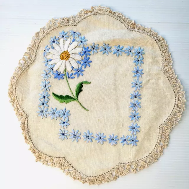 Vintage Doiley Hand Embroidered Linen Crochet Floral Daisy Blue Granny Chic 22cm