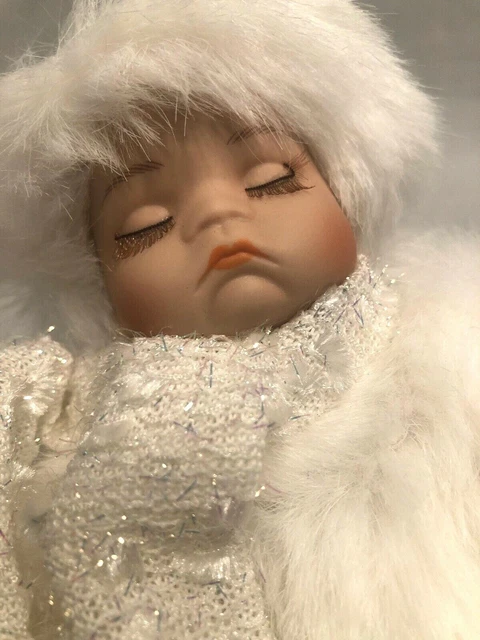 Nib Heritage Signature Collection Porcelain Doll In Sleigh Winter Baby 2