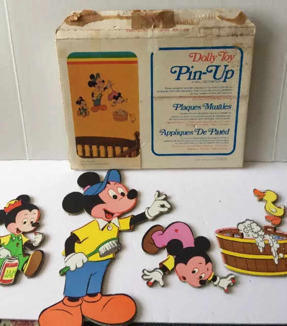 Mickey Mouse Vintage 1975 Nursery Wall Plaque Pin-Up Disney Bath Time Dolly Toy