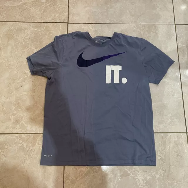 ✅ T-shirt Nike Graphic da uomo azzurra XL usata Just DO IT Athletic Fit