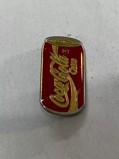 Badge Metal Pin & Enamel Coca Cola Coke Can Red White