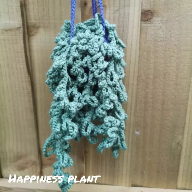 Trail of buds hanging plantvines: Crochet pattern