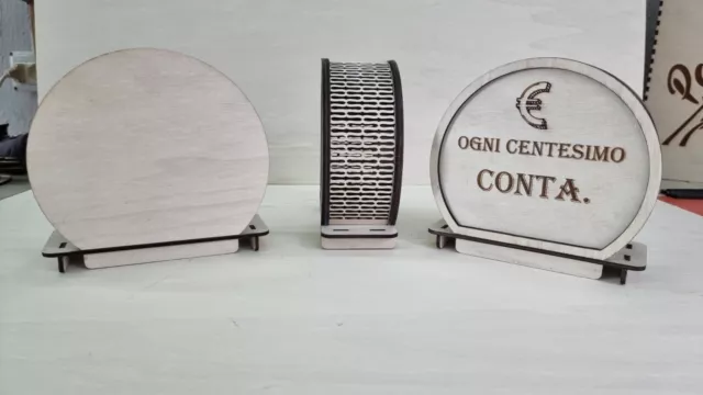 Salvadanaio Personalizzabile in legno per tutte le età, idea regalo