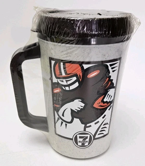 CLEVELAND BROWNS NFL Football Eleven Insulated Mug Lid Vintage