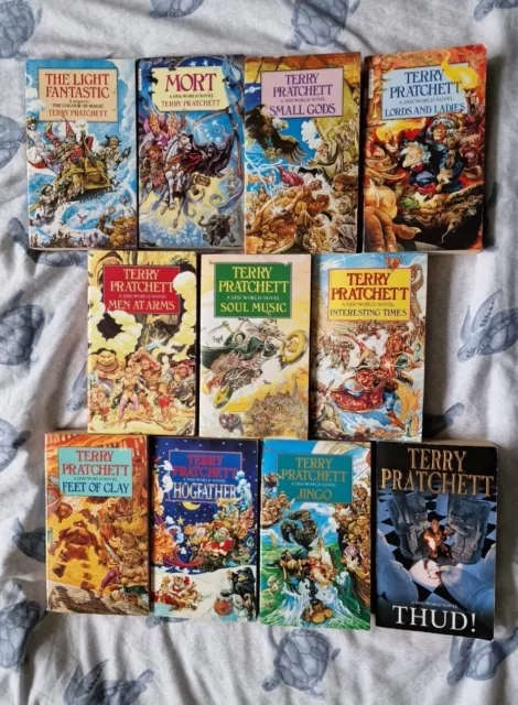 Terry Pratchett X 11 Book Bundle Discworld Fantasy Paperback Job Lot