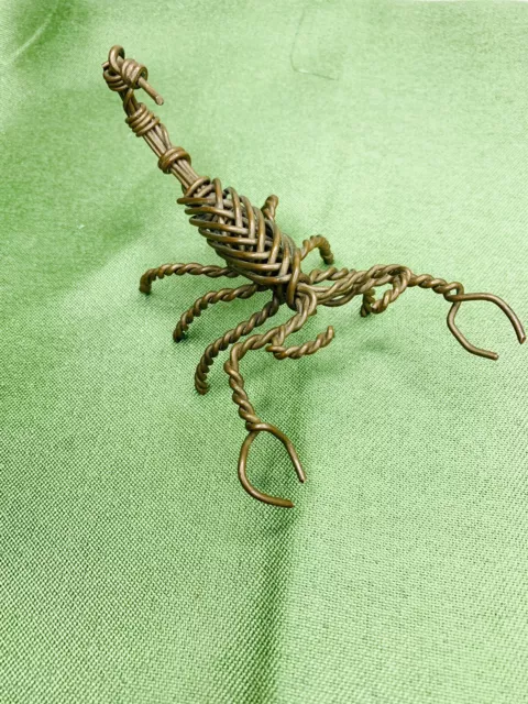 Wire Scorpion Twisted Wire 5.5” X 3.5” Table, Desk, Shelf, Halloween Decoration