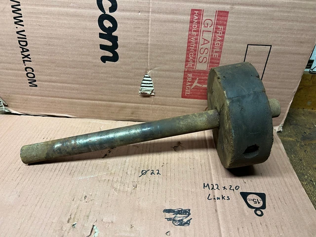 alte Transmissionswelle 40,00mm mit Holz Riemenrad