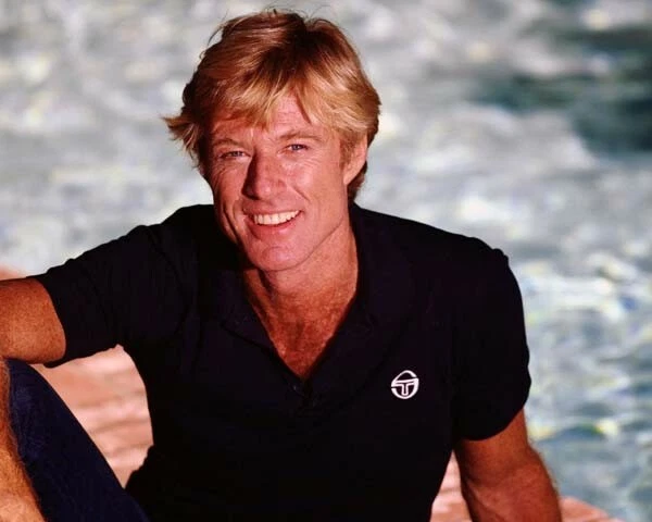 Robert Redford smiling 1970's publicity portrait in black t-shirt 8x10 photo