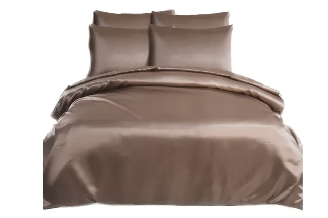 6 PCs Satin Bedding Set - Duvet Cover, Fitted Sheet and 4 Pillowcases