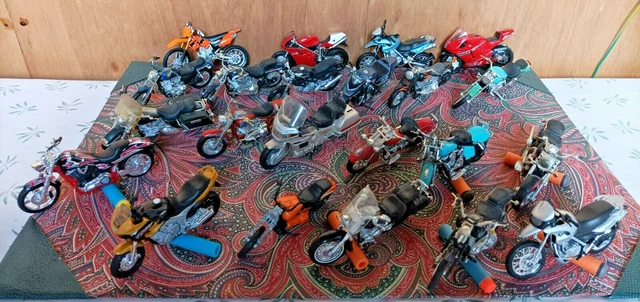 Maisto lot 22 moto miniatures vintage cross tourisme routiere sportive course