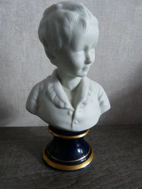 BUSTE de jeune fille EN BISCUIT ,HOUDON , porcelaine de paris  (ap01)