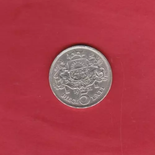 Latvia 1931 Silver Five Lati Coin In Extremely Fine Condition.