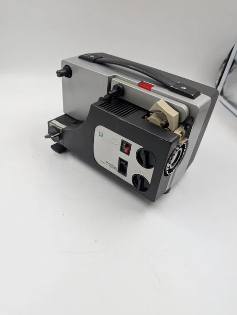 Projecteur Sankyo Dualux 1000 Pour Films 8mm Et Super 8 – Vintage, état Fonctionnel