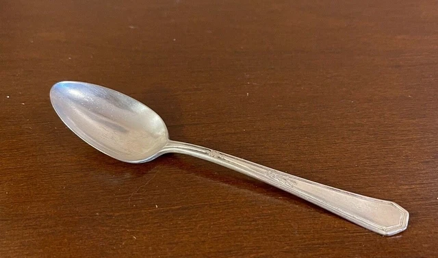 Pretty 5 1/4" Antique Silver Plated Spoon - WM Rogers & Son AA - Pat.Mar.13.23
