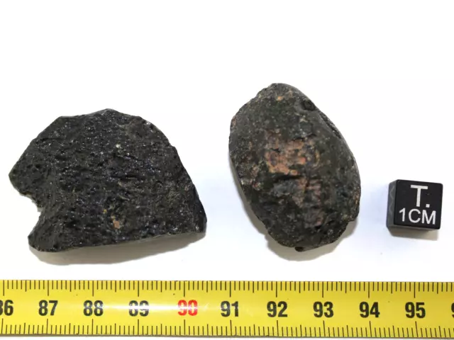 2 Tektite Da Thailandia (43 Grammi - 080)