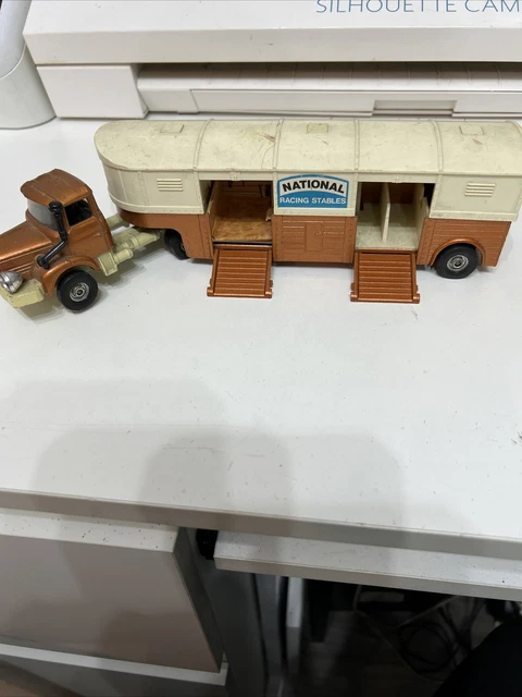Camion Berliet Corgi Major Toys 1/43 - Transport Chevaux (Années 70)