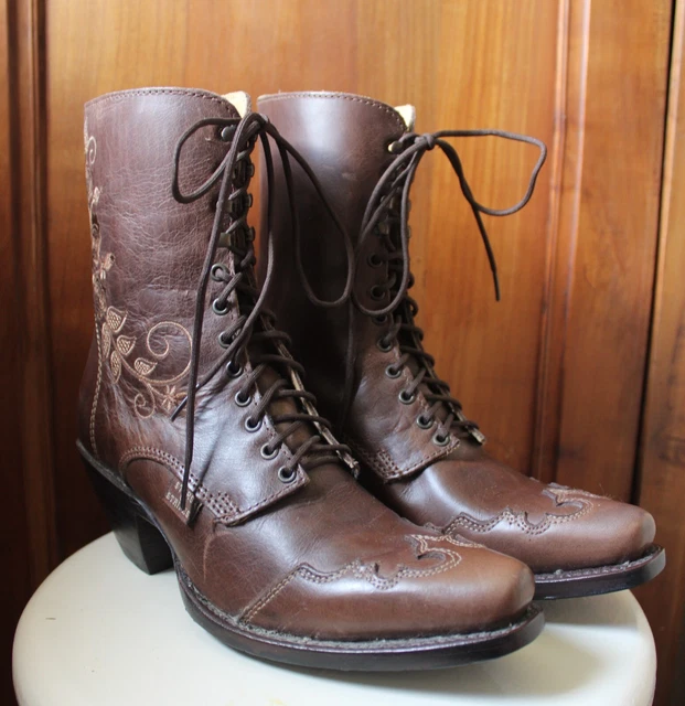 Bottines cuir Rosie Brown-Pointure-36 (portées sur mannequin de vitrine)