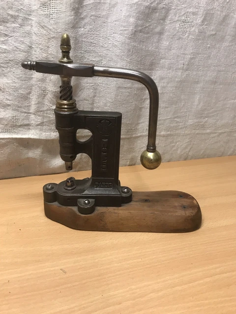 Riveteuse Presse De Cordonnier - Outil Pour Poser Rivets Et œillets - Occasion