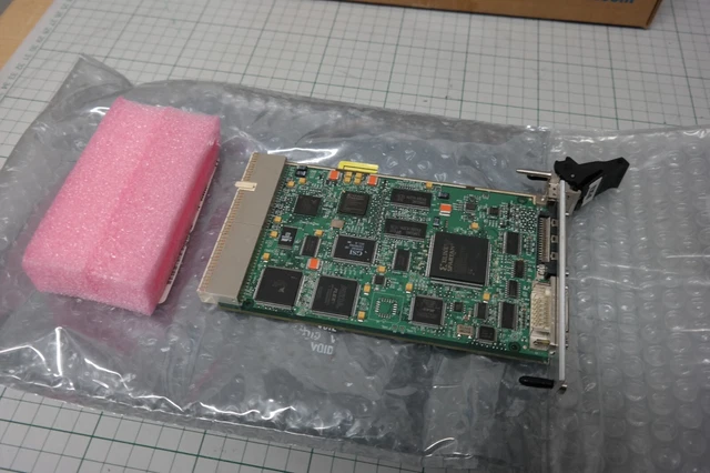 IMAQ Card National Instruments NI PXI-1428 collegamento fotocamera modulo grabber telaio PXI
