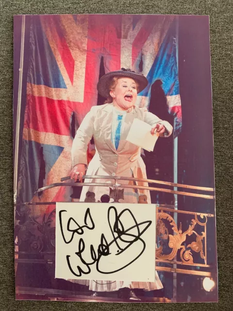 Wendi Peters - Cilla Brown - Coronation Street - Autograph