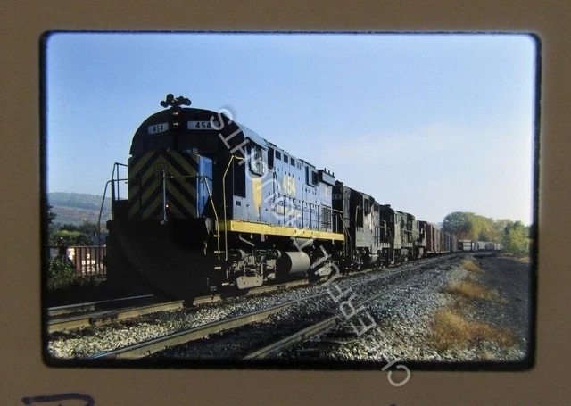 Original '81 Kodachrome Slide DH Delaware Hudson 454 C424 action Binghamton 35L3