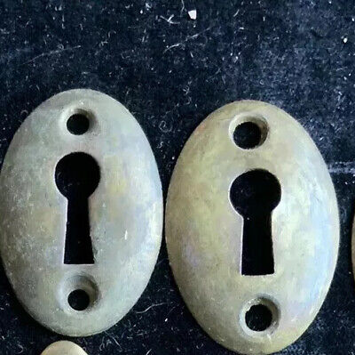 (2) Two VINTAGE OLD SOLID BRASS OVAL ESCUTCHEON KEY HOLE KEYHOLE COVER PLATES