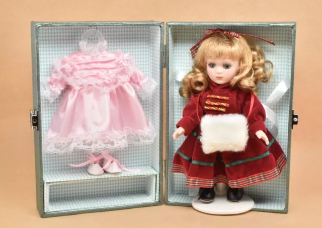 BAMBOLA DI PORCELLANA Da Collezione Cm 18 Con Abito In Stile