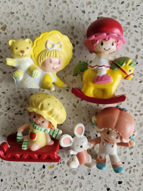 VINTAGE STRAWBERRY SHORTCAKE 1980s MINIS - PERFECTLY IMPERFECT LITTLE SET OF 4