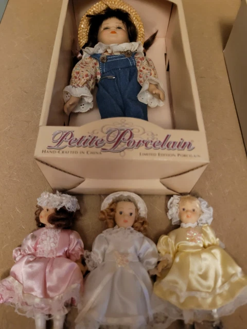 Heritage Signature Collection Shelly Porcelain Doll - item #M0855B