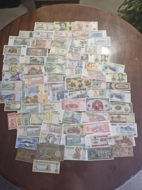 International Banknotes