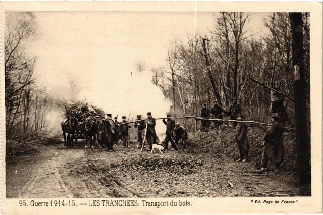 MILITARY CPA Guerre-Les Tranchés, Wood Transport (316638)