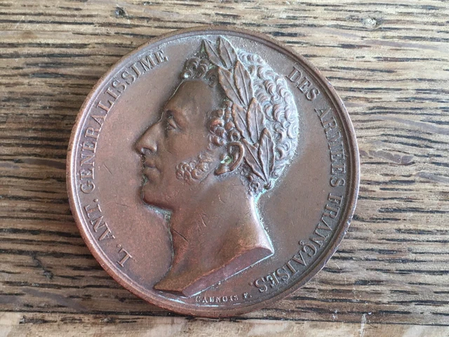 Médaille En Bronze Louis Antoine, Duc D'Angoulême – Insigne Déco France, Ancien