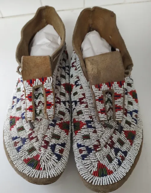 Vtg Plains American INDIAN MOCCASINS Hide Hand Sewn Beaded 10.75" Long Detailed