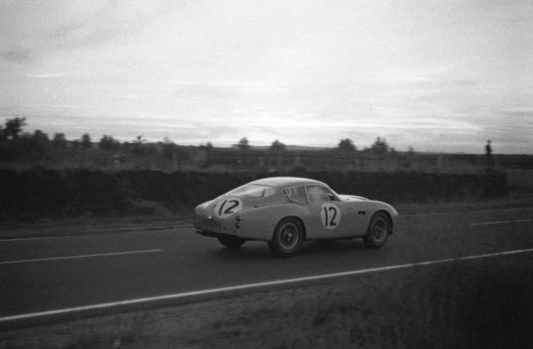 Jacques Dewes Jean Kerguen J Franc Porsche 911 S Le